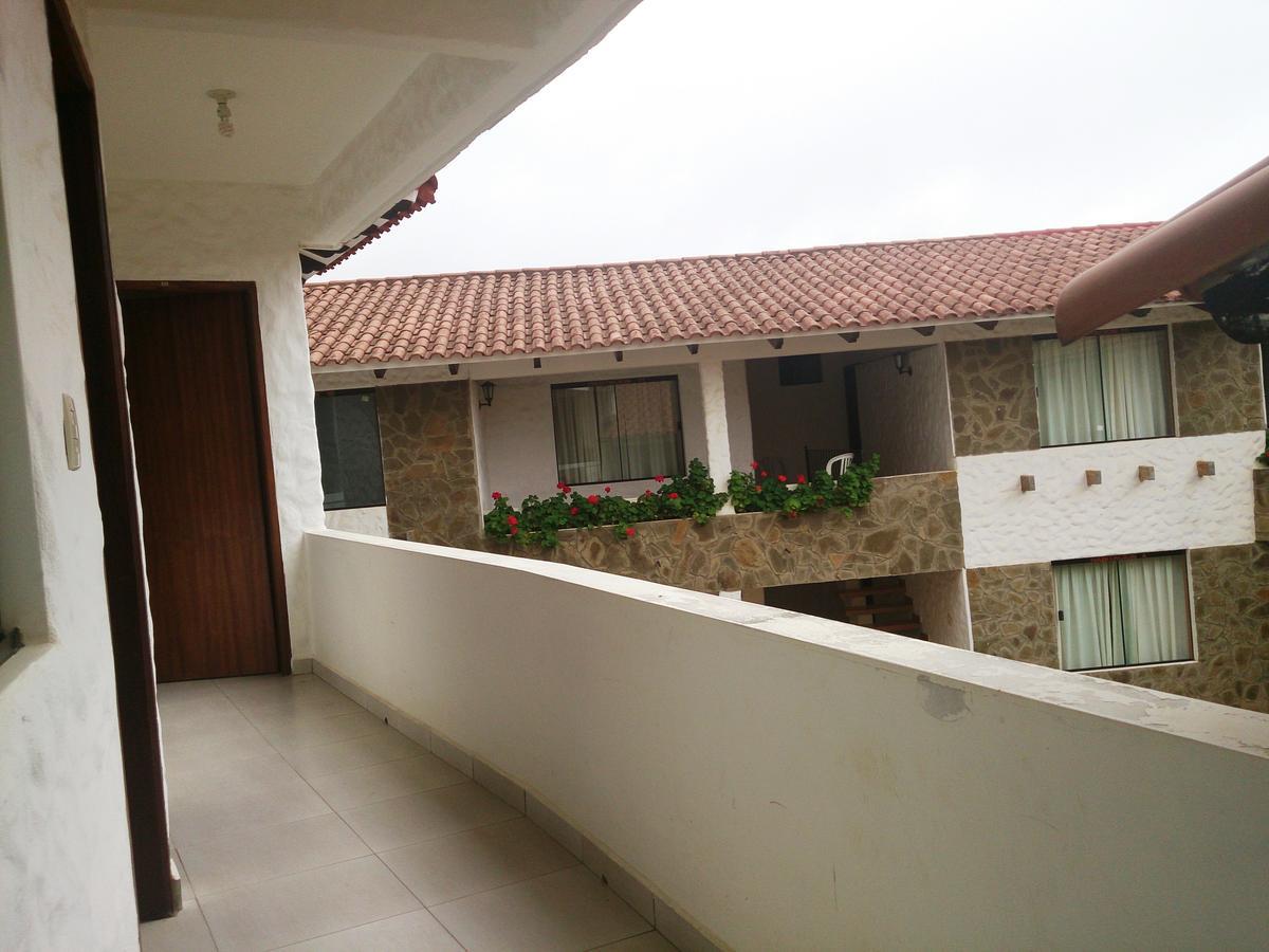 Plaza Pueblo Hotel Vallegrande Exterior photo