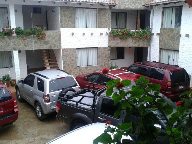 Plaza Pueblo Hotel Vallegrande Exterior photo